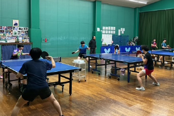 �������K