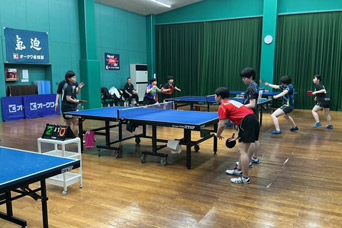 �������K